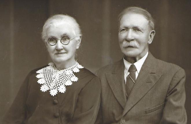 Mary Besford (née Turnbull) and David Besford, pictured in 1947