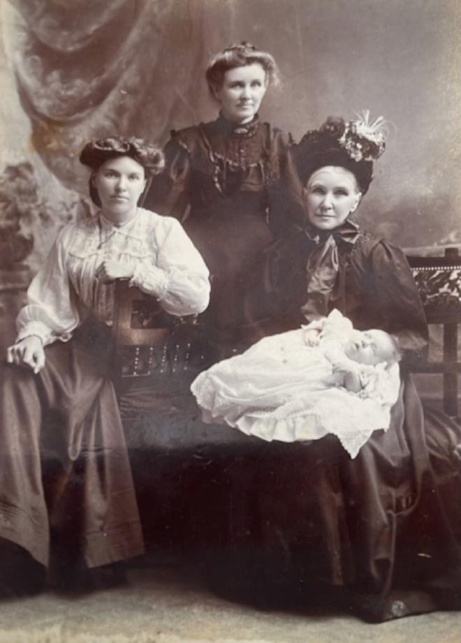 4 generations: Mary Besford (née Turnbull) is centre with, left, her daughter Mary Thompson (née Besford) and, right, her mother Mary Turnbull (née Barron), holding Mary Thompson.