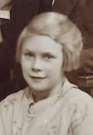 Mary Lyons