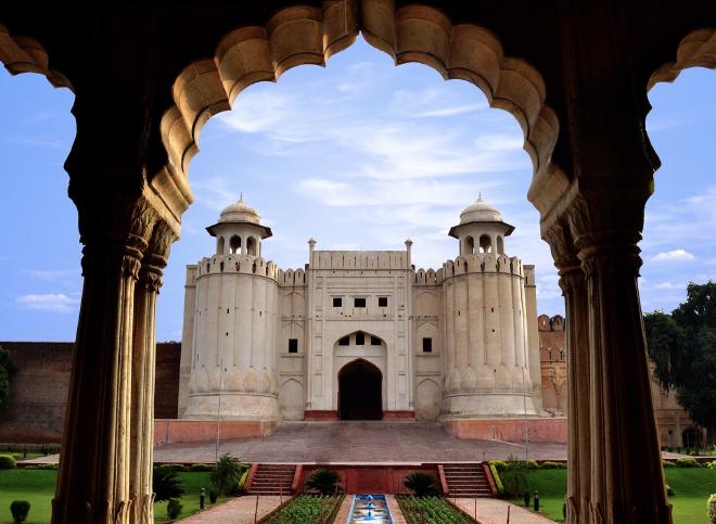 View of the Alamgiri Gate of the fort