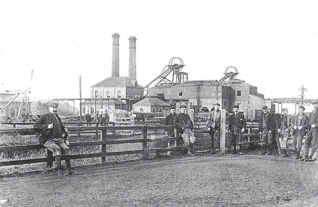 Woodhorn miners pose for a photograph c.1908.
